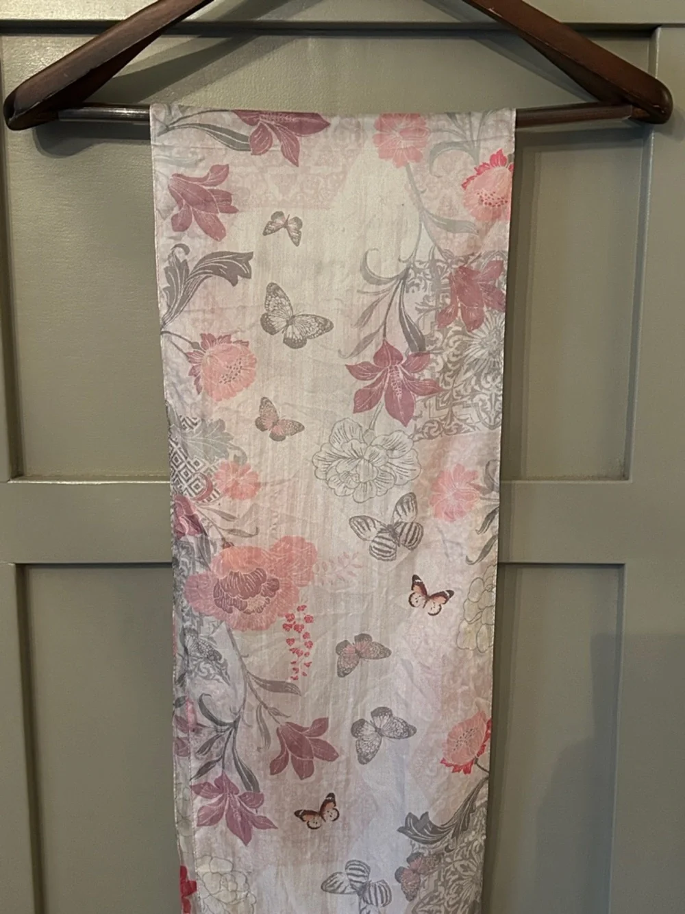 Scarf 100% Silk Butterfly Floral Print Pink Purple 63 x 9.5